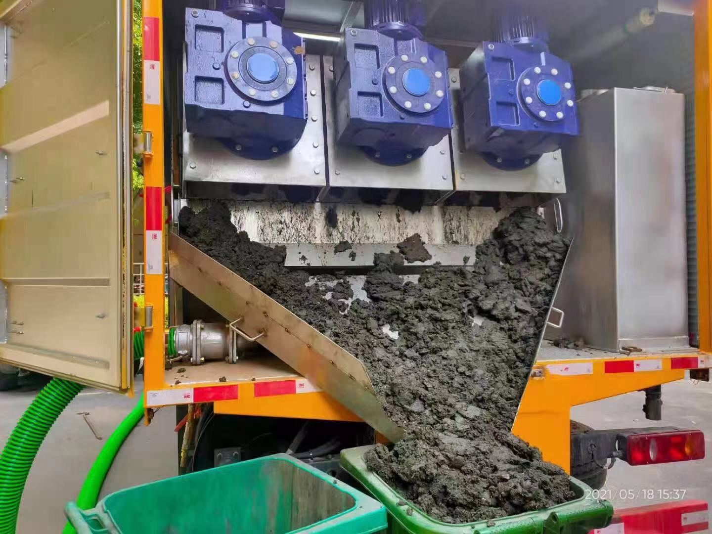 成武化粪池清掏城市维护站-泥浆净化干湿分离处理